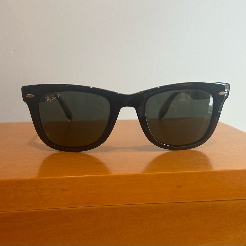 Ray-Ban Classic Black Sunglasses